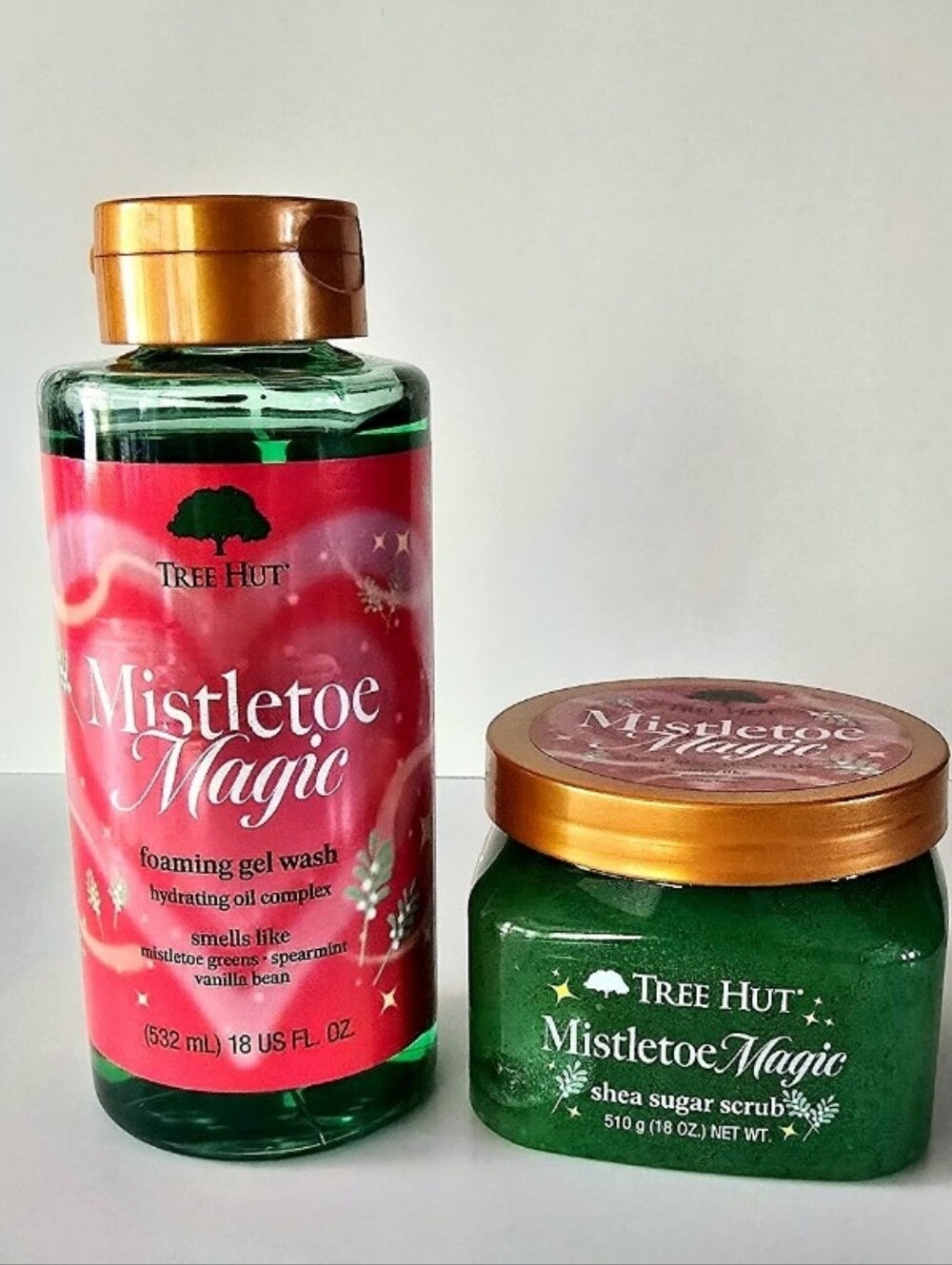 New Tree Hut Mistletoe Magic Foaming Gel Wash big bottle And Shea Sugar Scrub